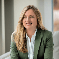 Laurie Bouzarelos