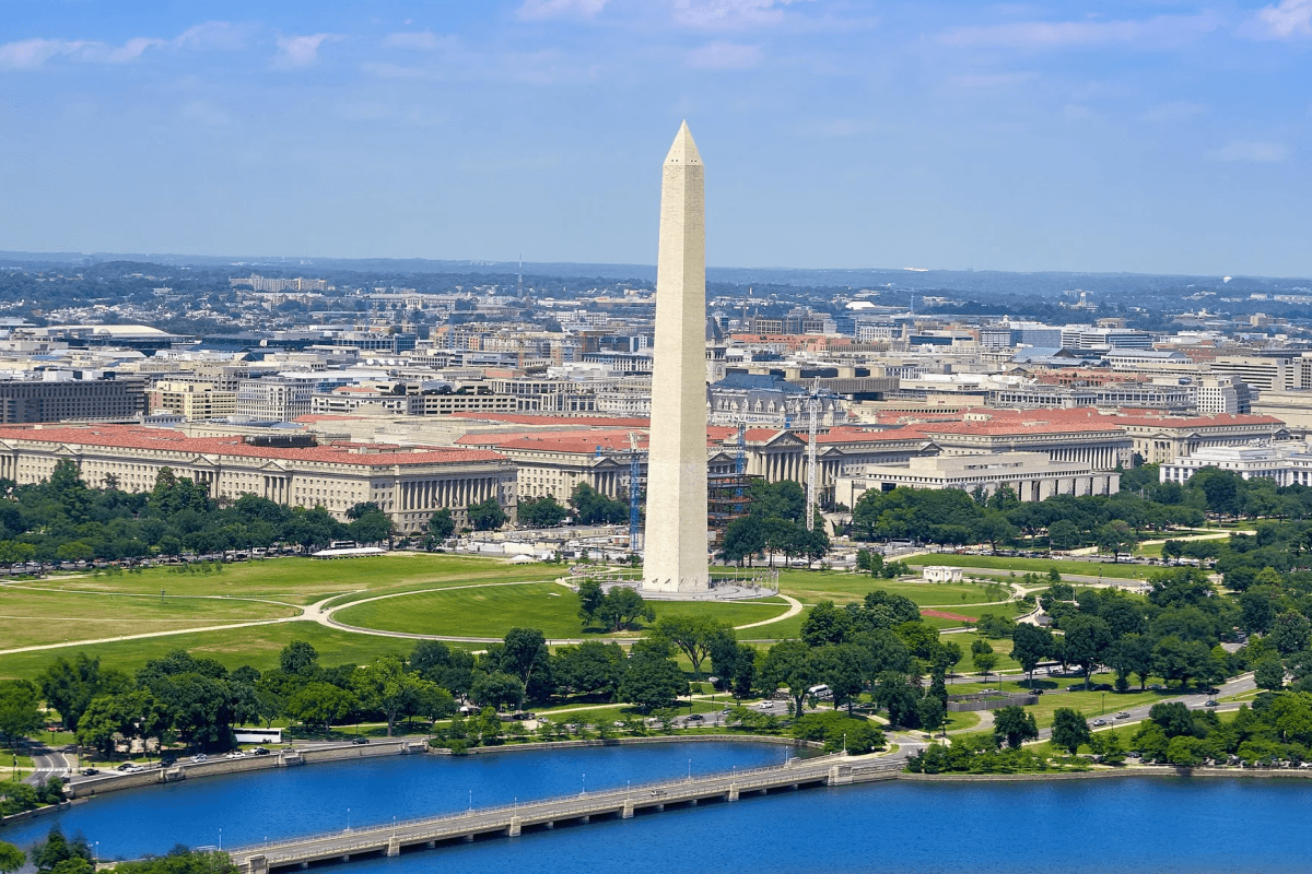 Explore the National Mall Explore the National Mall