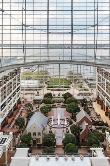 HEALTHCON 27 Atrium